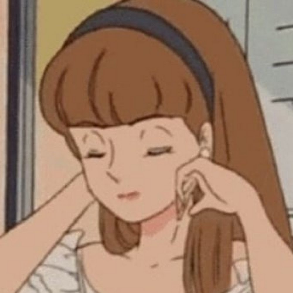 Meet your Posher, Chloe